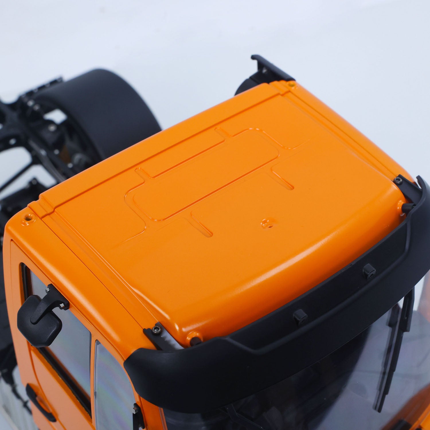 LikeRC U535Lite RC 4X4 Crawler Truck Orange Cab Roof Top View, Simulated Roof Grille & Vent Detail