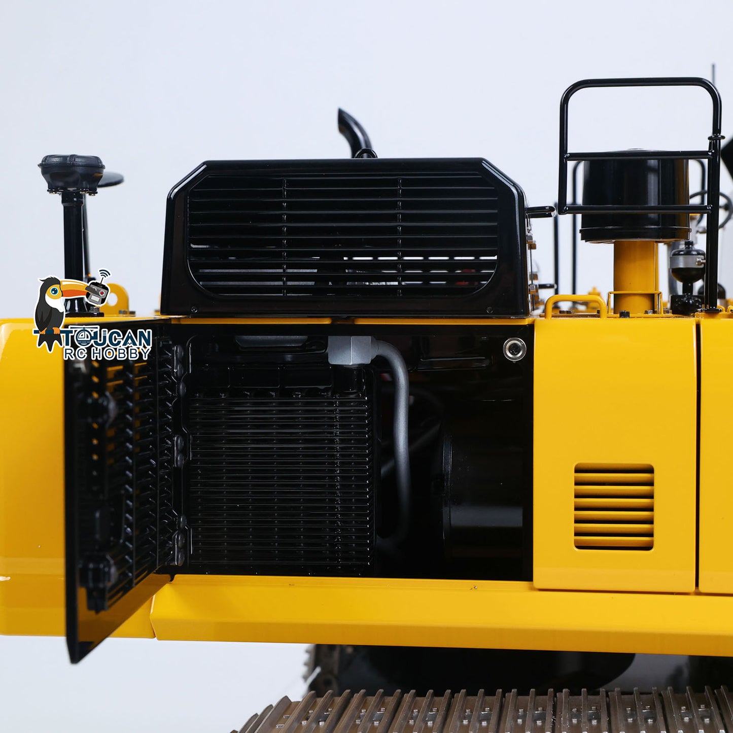 LS 1/14 RC Metal PC500 Excavator Rock Arm Version, Rear Radiator Grille And Back Shell Close‑Up, Yellow Finished RC Digger Body Detail