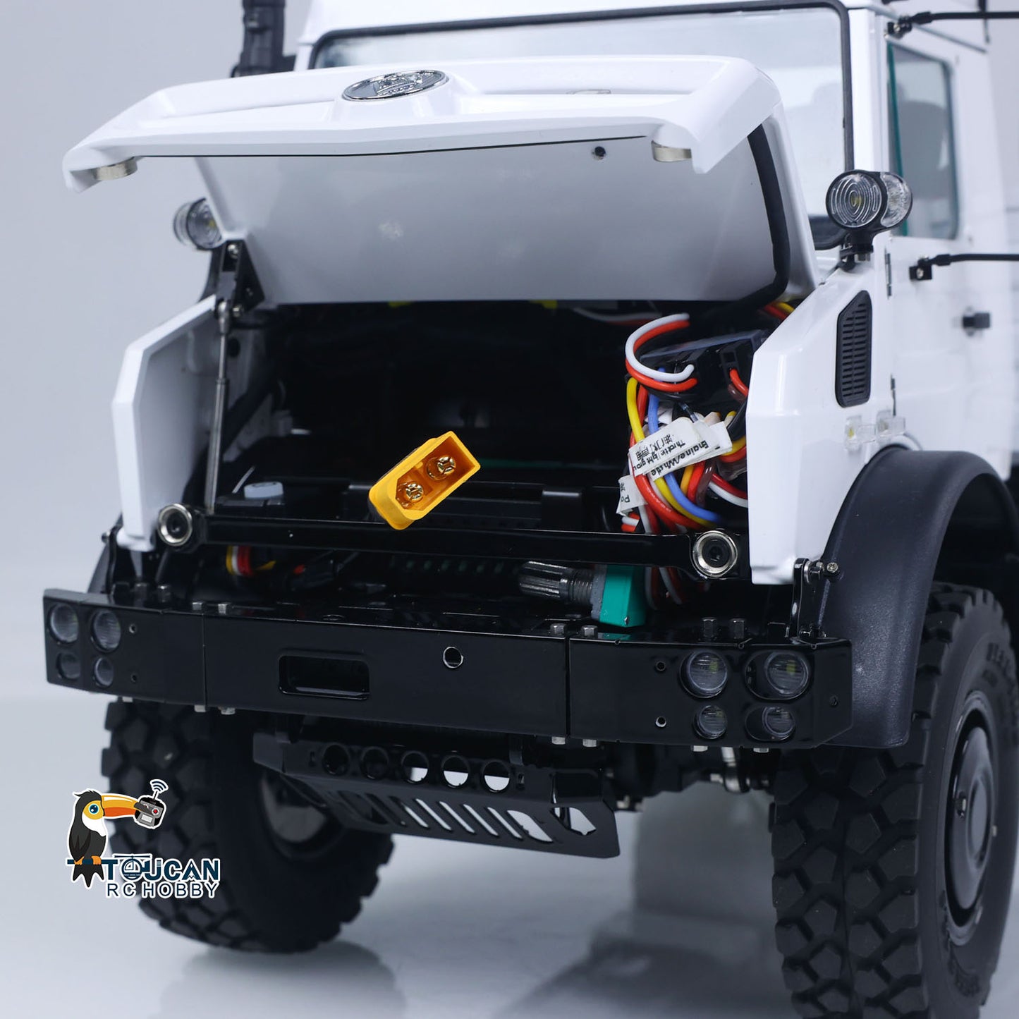 LS-1 RC truck battery compartment installation bay U4023 1/14 metal chassis access detail