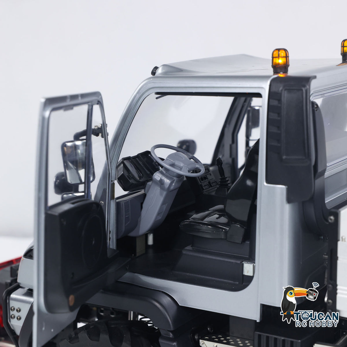 MD 1/10 RC Offroad Truck U423 Cab Interior Detail Closeup, Simulated Cab Decoration
