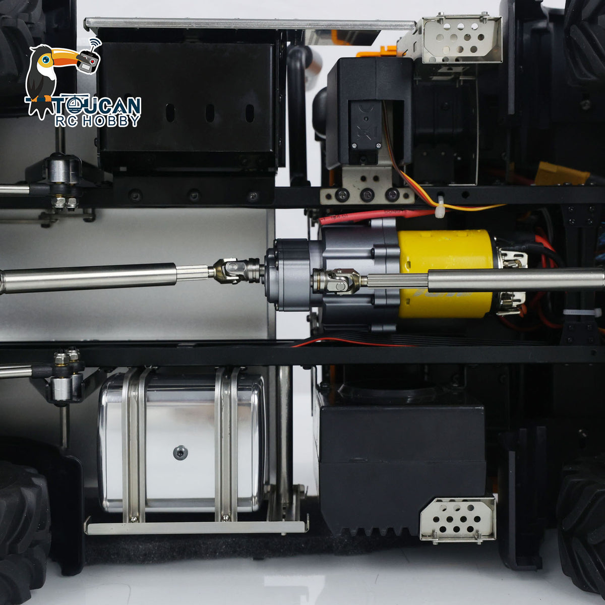 MD 1/10 RC 4X4 U423 Chassis Internal Closeup, Two-Speed High Low Gear Transmission Assembly