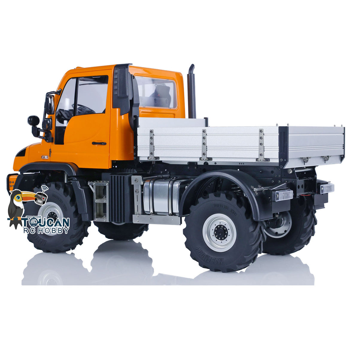 MD 1/10 RC Offroad Truck U423 Orange Oblique View, Detailed Scale Off-Road Model