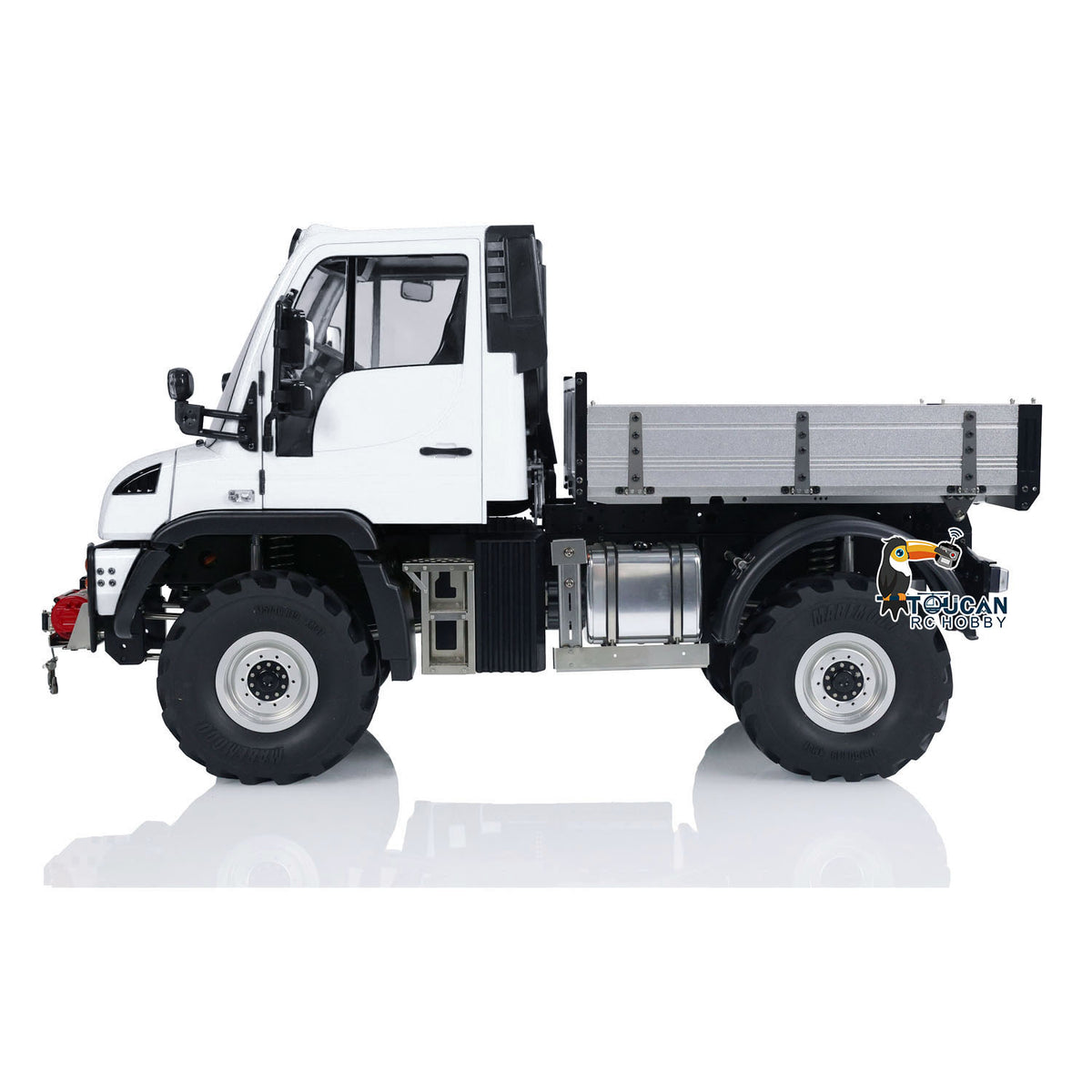 MD 1/10 RC Crawler U423 White Side View, Full-Time Four Wheel Drive RC Offroad Vehicle