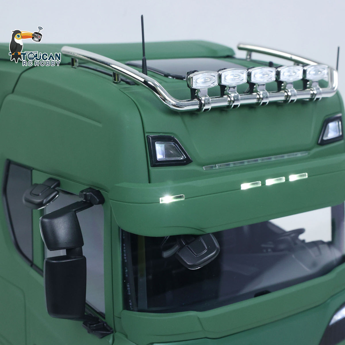 MD 1/14 RC 8x8 Metal Tractor Truck Cab Roof Light Close-Up,Flowing Water Light & Multi-mode LED Lighting