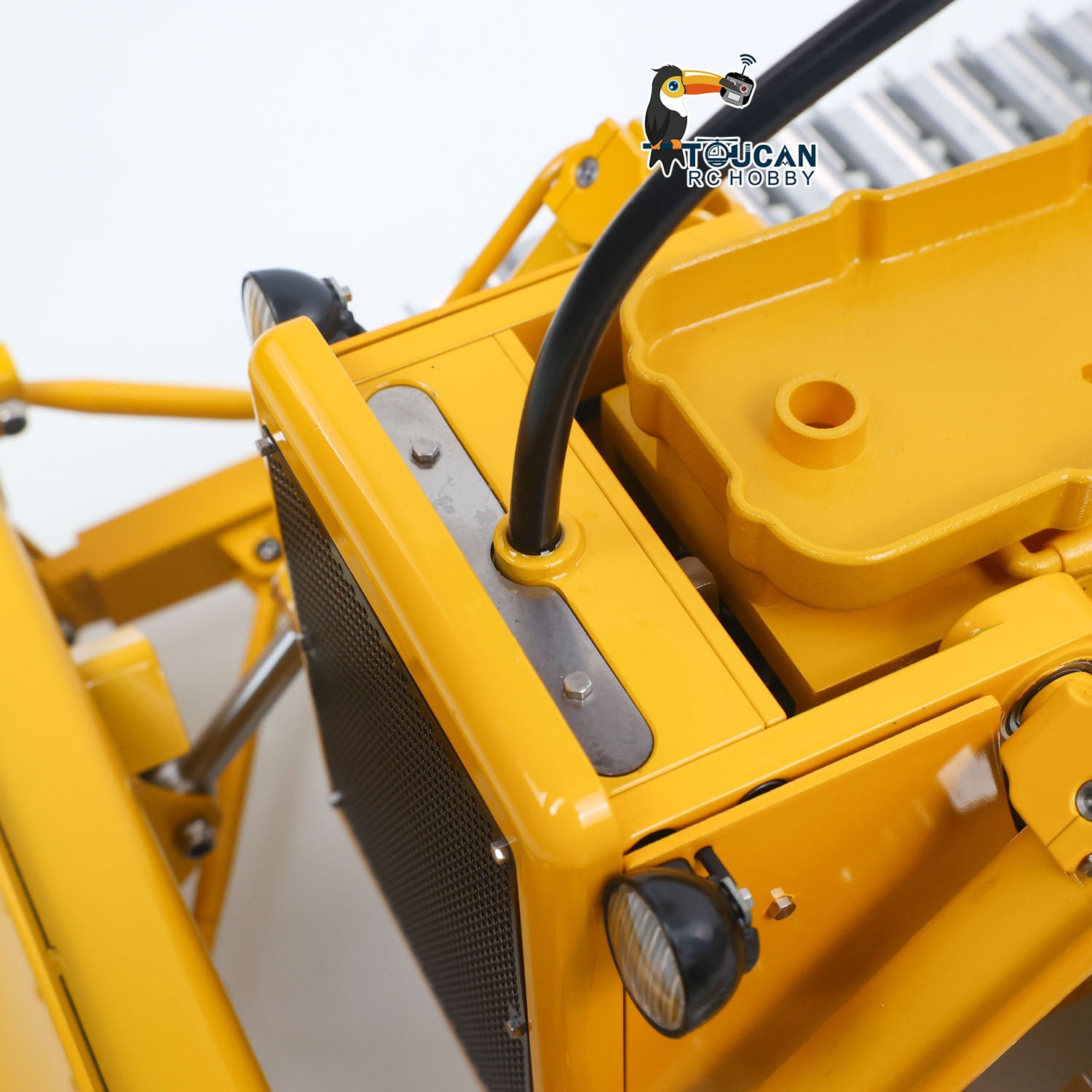 MD D7 1/14 metal hydraulic RC bulldozer fuel tank detail