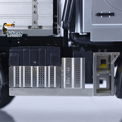 MD U423 1/10 4x4 RC crawler side body detail