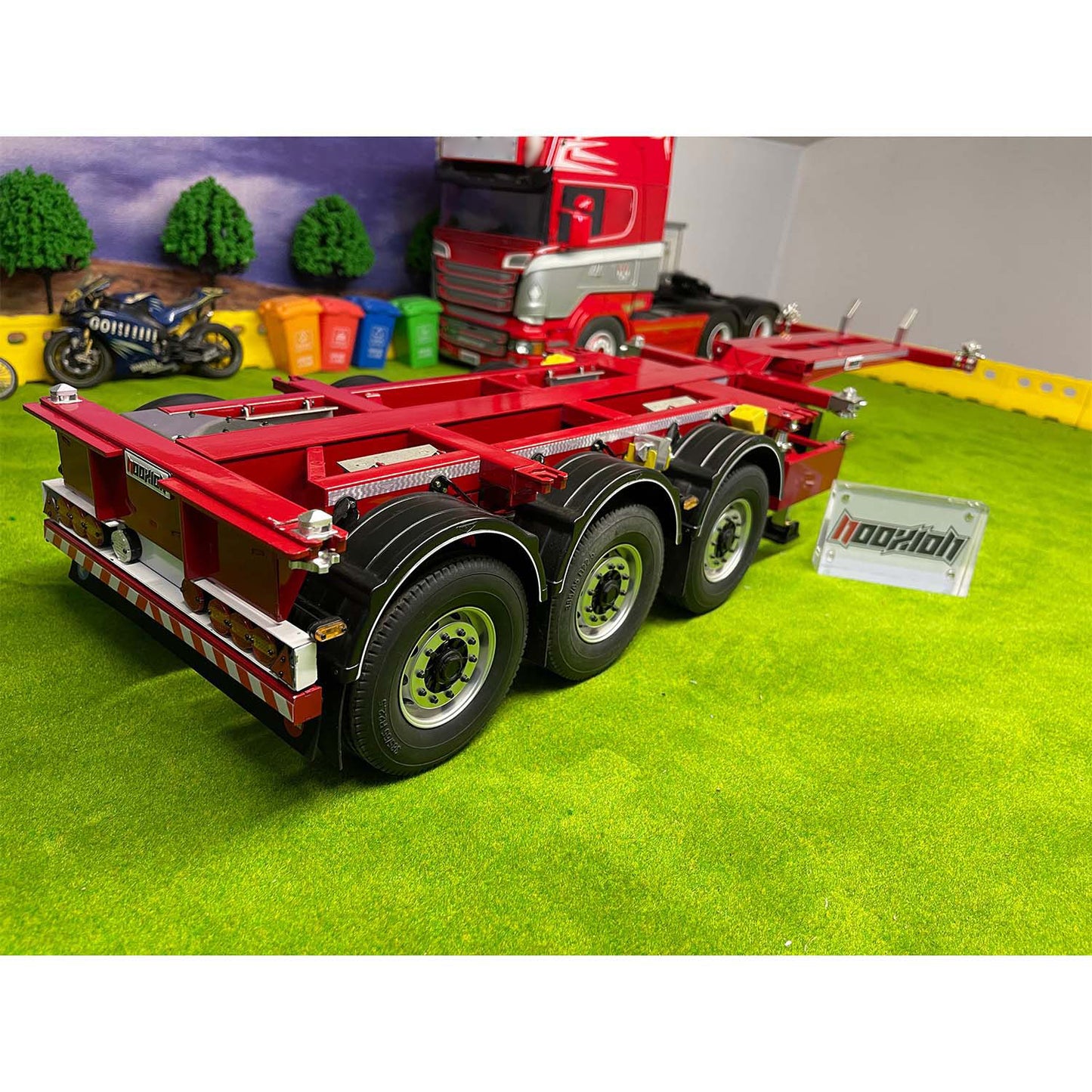 NX 1/14 3 axle RC trailer rear left view