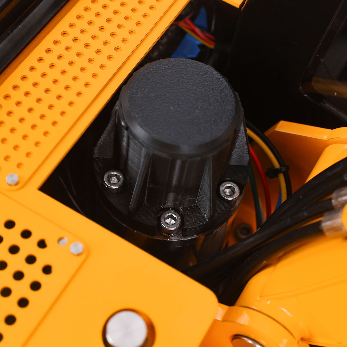 RTR Metal 1/12 Hydraulic Remote Control Excavator 323GX 3 Way Valve RC Digger Model Quick Coupler Flysky ST8 Radio Battery