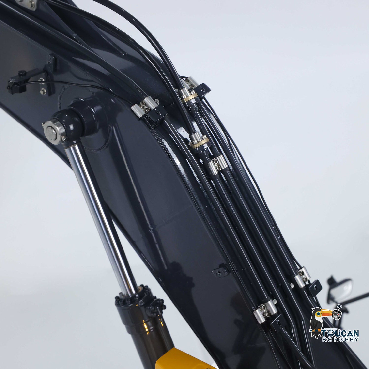 Super Frog E400 RC Excavator Hydraulic Cylinder 304 Stainless Steel CNC Detail
