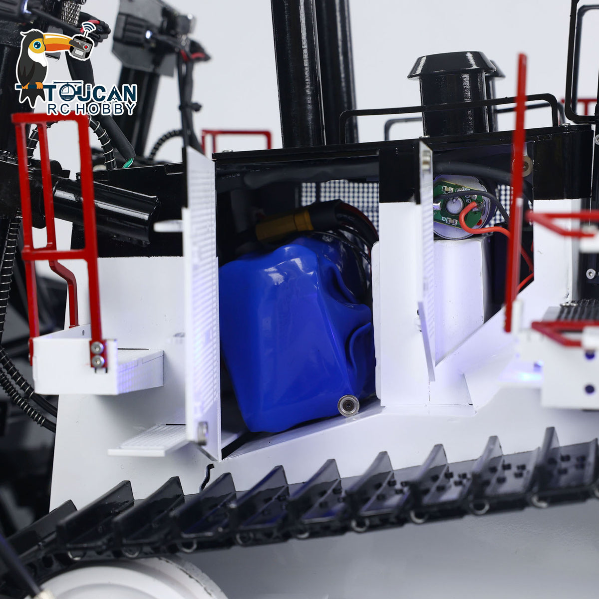 TOUCAN BSM D11T 1/14 Hydraulic Bulldozer Equipment Compartment Close-Up, Internal Electronic & Hydraulic Components, Easy Access Design