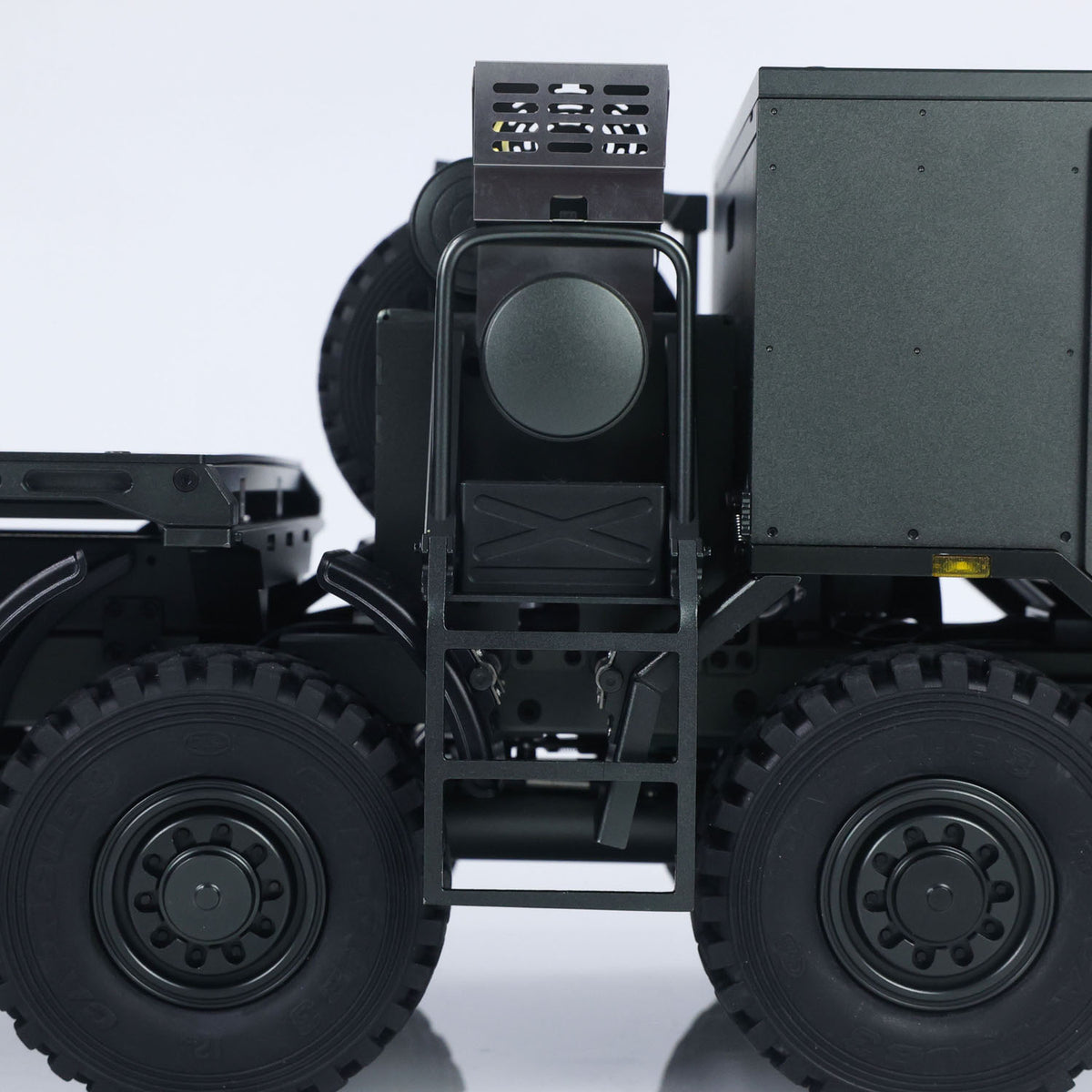 TOUCAN CUB3 1/18 8X8 RC Military Truck Rear Left View, Rear Spare Tire & Equipment Compartment Structure, Mid-Mounted Transfer Case