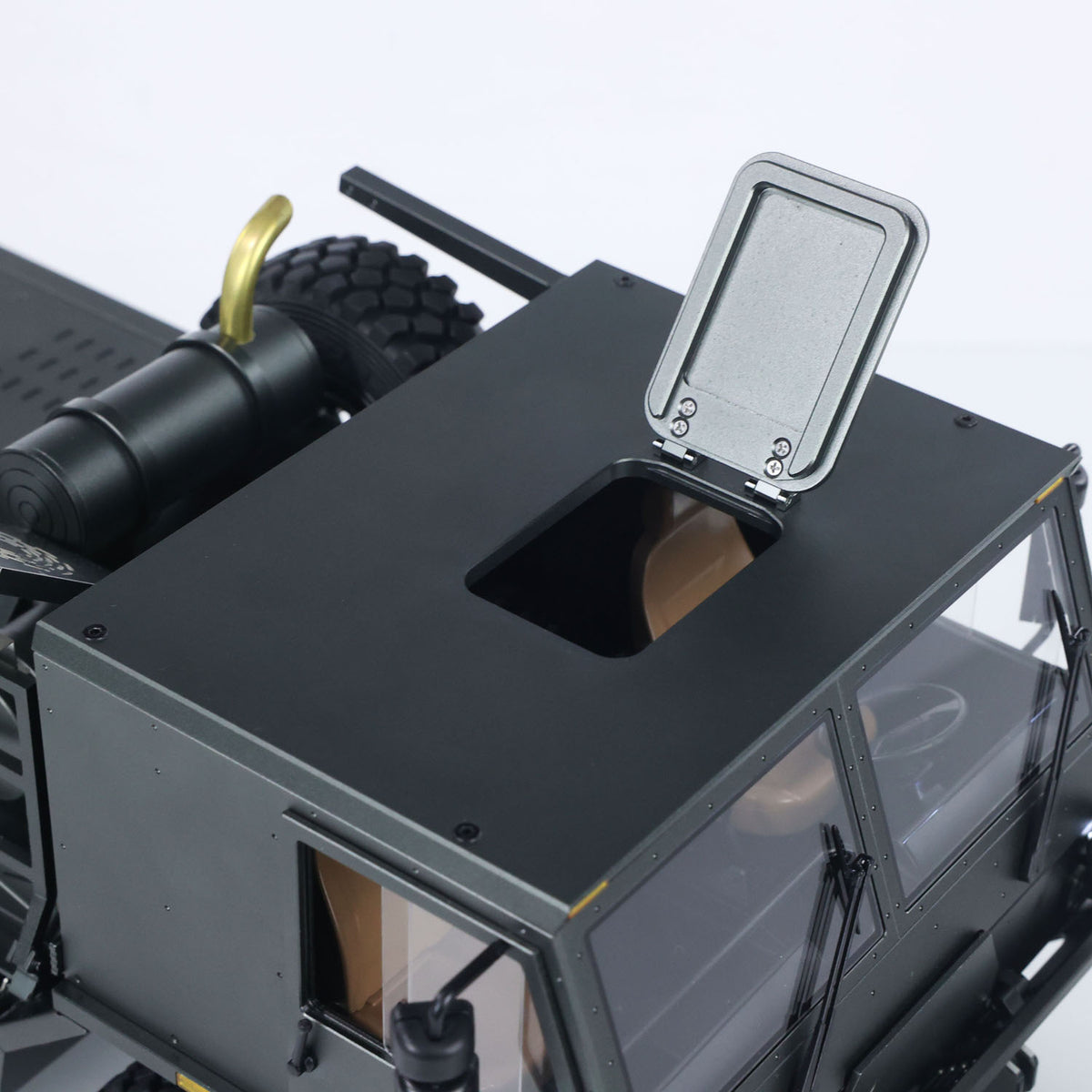 TOUCAN CUB3 1/18 8X8 RC Military Truck Roof Close-Up, Openable Sunroof Structure, Realistic Military Vehicle Detail