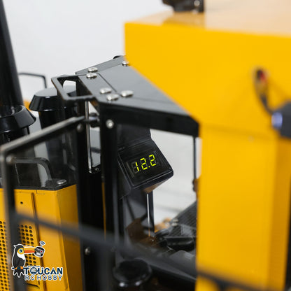 TOUCAN D11T 1/10 RC Hydraulic Bulldozer Cab Interior Close-Up, Simulated Control Display Screen, Highly Detailed Simulated Cabin Decoration