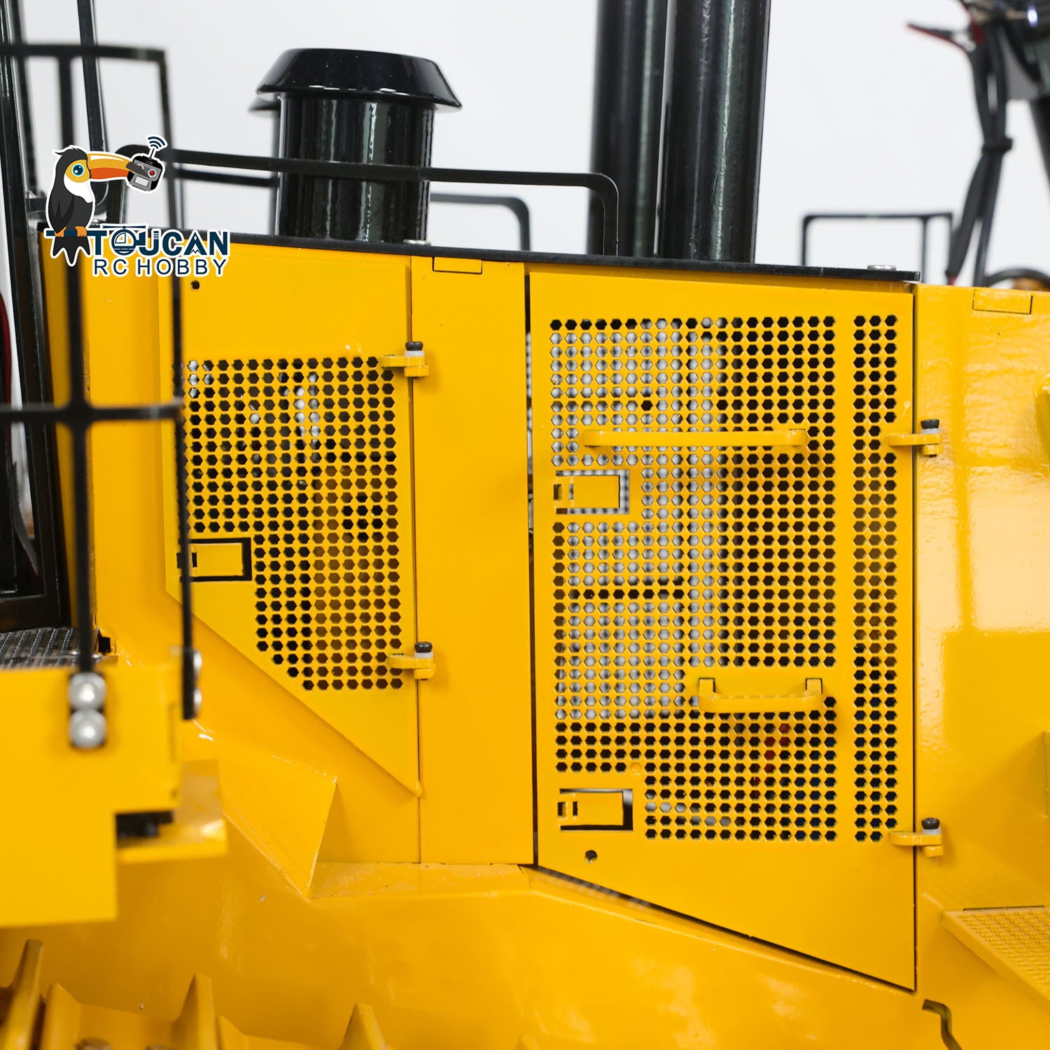 TOUCAN D11T 1/10 RC Bulldozer Rear Grille Close-Up, Dual Exhaust Pipes & Top Safety Railing, Realistic Engine Compartment Detail