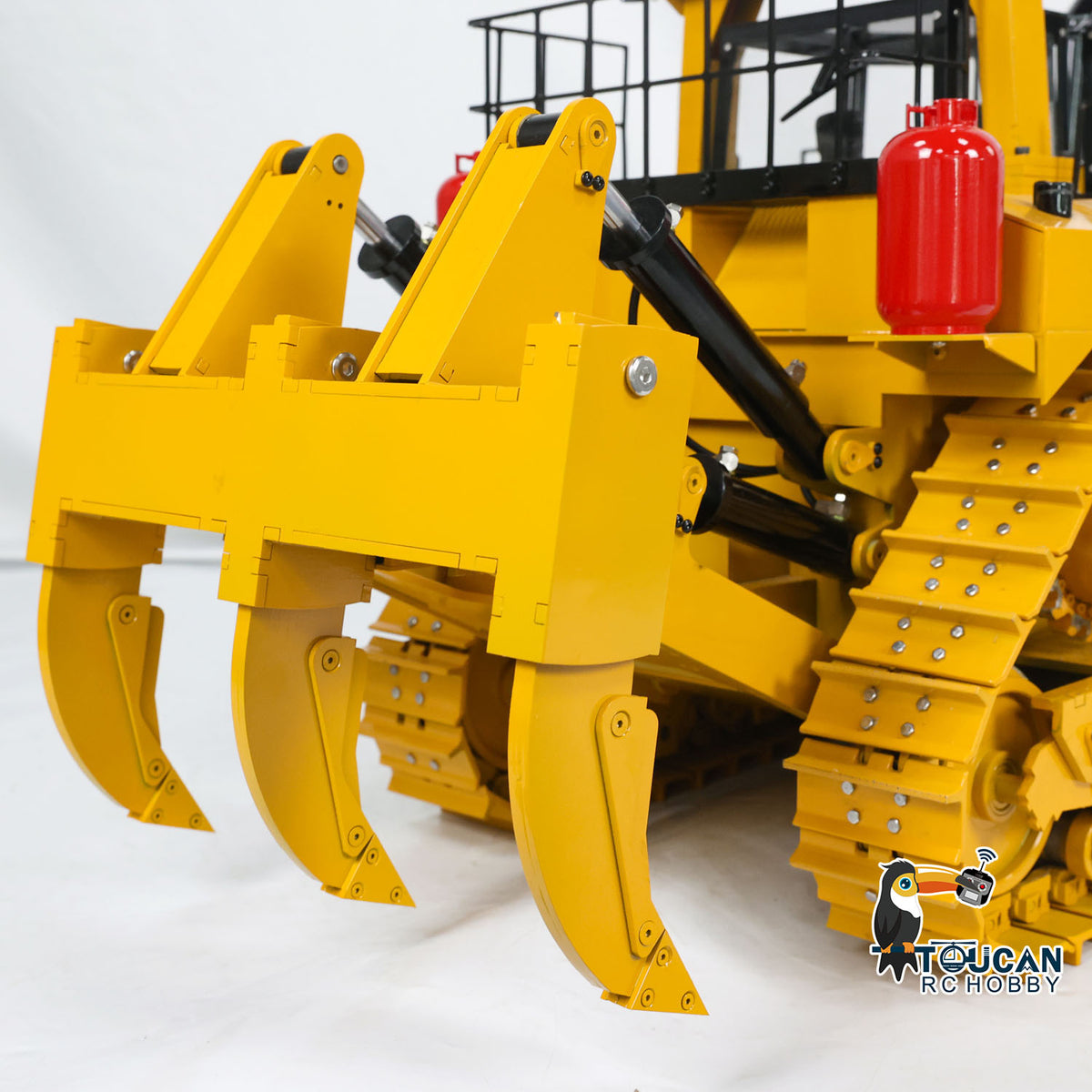 TOUCAN D11T 1/10 RC Hydraulic Bulldozer Three-Ripper Rear Plow Close-Up, Hydraulic Mount Bracket Structure, Multi-Function Rear Working Device