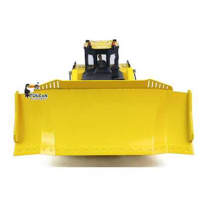 Toucan D155AX 1/12 metal hydraulic RC bulldozer front view with large metal blade