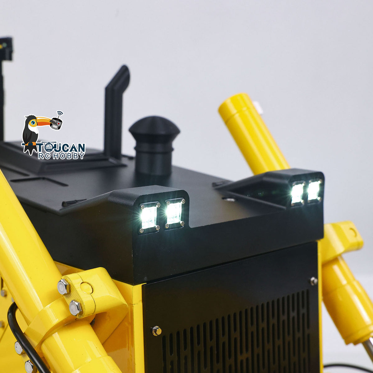 TOUCAN GZJC 1/12 Hydraulic Bulldozer D155AX Roof Close-Up, Exhaust Pipe & Working Headlight Detail, Upgradable Smoke Unit