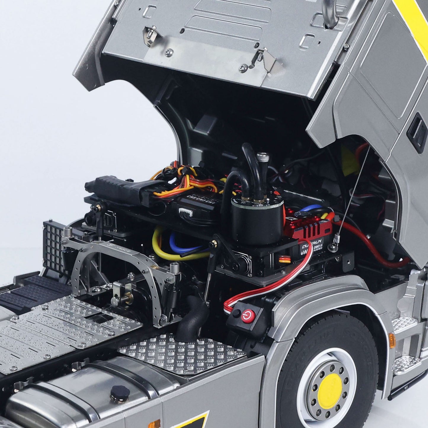 TOUCAN RC Tractor Truck 7.4V Battery Compartment and Power System Detail