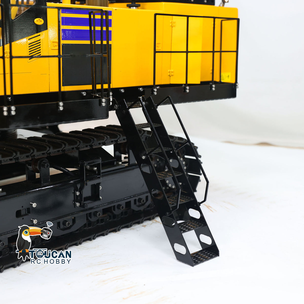 TOUCAN TYMX PC1250 1/8 RC Metal Hydraulic Tracked Excavator Side Close-Up, Manual Access Ladder, Heavy-Duty Metal Track Chassis