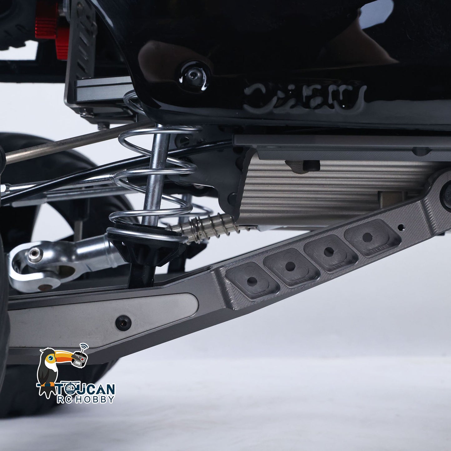 UFRC GR1Pro 1/5 RC rock crawler undercarriage detail
