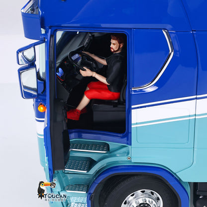 Unitru 06 770S RC Tractor Truck Steering Linked Driver Figure Detail