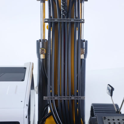 XDRC 945 1/14 Hydraulic Tracked Excavator Cabin Interior Close-Up, Open Door With Simulated Seat & Control Detail, Enhanced Interior Realism