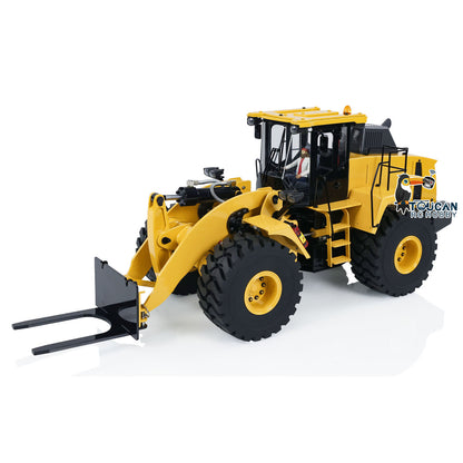 XDRC WA470 RC Loader Metal Fork Attachment Installed Quick Change System Detail