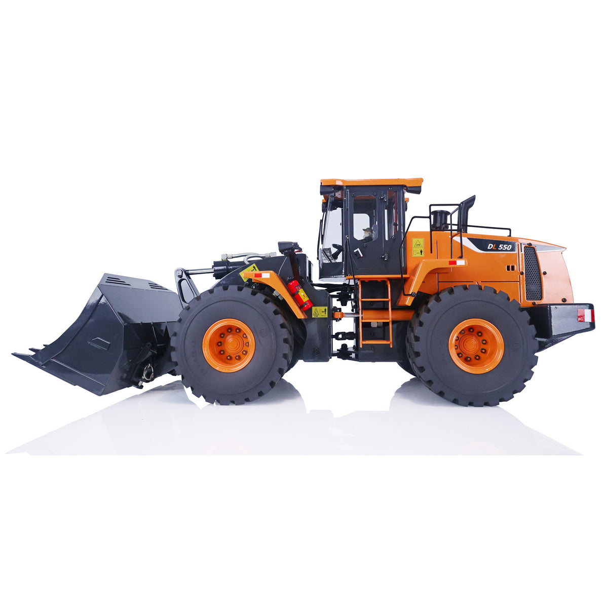 XDRC‑470 1/14 RC Hydraulic Wheel Loader Orange Side View, Flat Bucket Working Pose, Low‑Noise Precision Metal Wheel‑Side Reduction Axle