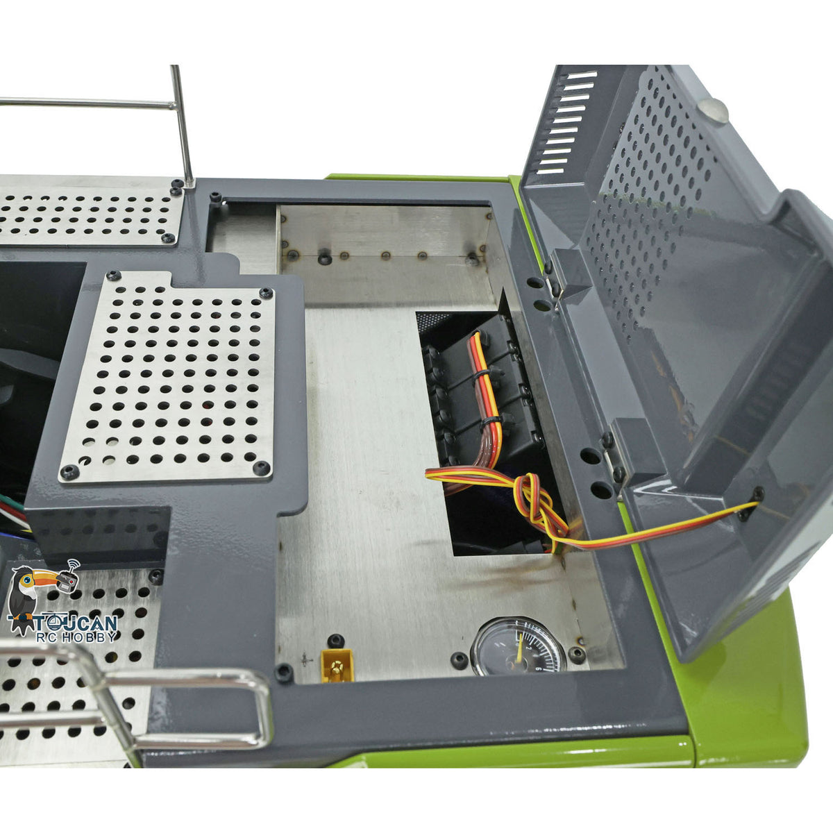 XDRC‑945 1/14 RC Hydraulic Excavator Open Upper Hull Top‑Down View, Internal Hydraulic Pump And Electronic Layout
